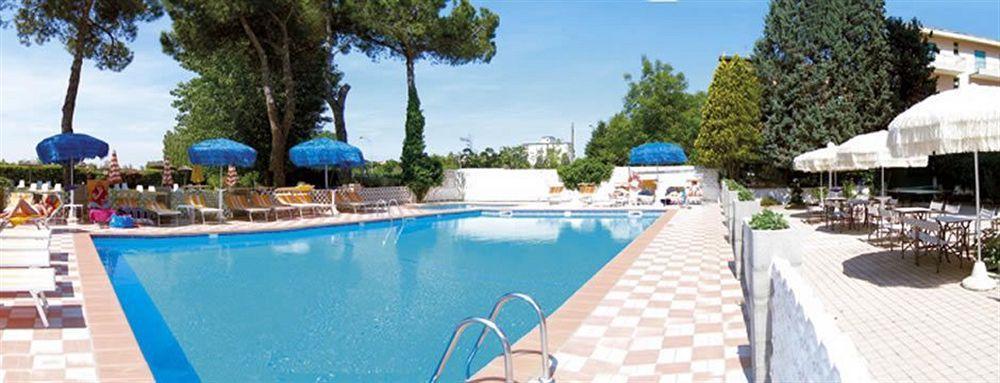 Hotel Frank Lido di Jesolo Luaran gambar
