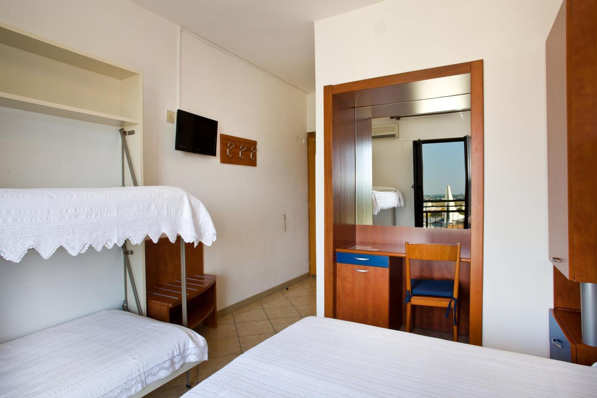 Hotel Frank Lido di Jesolo Bilik gambar