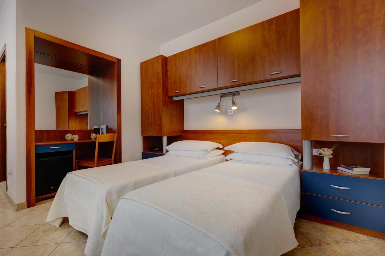 Hotel Frank Lido di Jesolo Luaran gambar