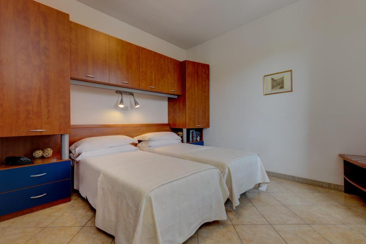 Hotel Frank Lido di Jesolo Luaran gambar