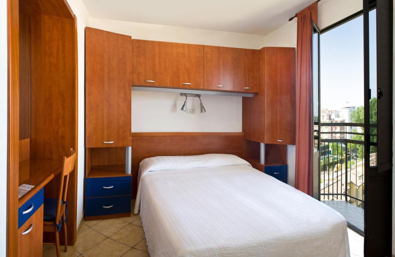 Hotel Frank Lido di Jesolo Bilik gambar